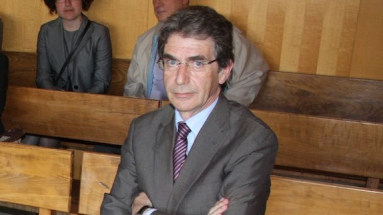L'exgerent del consorci Manel Serra abans de començar el judici © ACN
