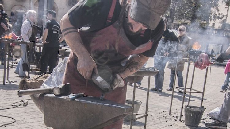 Es farà una demostració de forja a la plaça de Sant Pere © Laura R. Grau