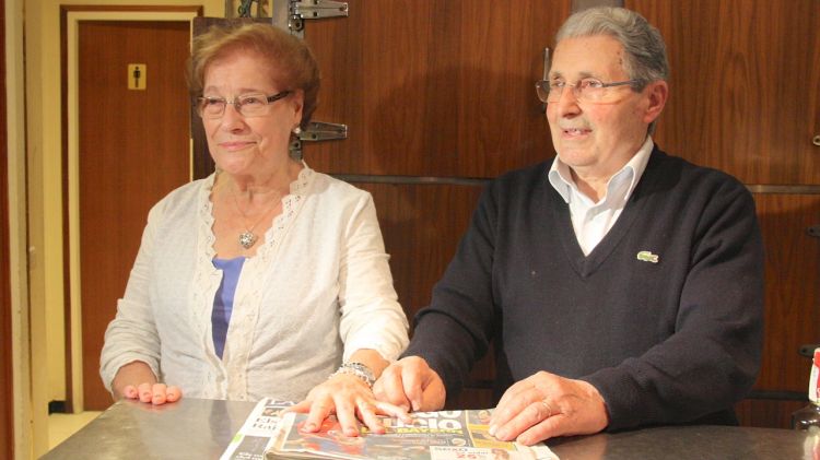 Els pares dels tres germans Roca, Josep Roca i Montserrat Fontané, aquest matí al seu restaurant del barri de Taialà © ACN