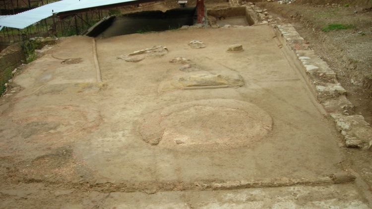 Les restes de les dues grans premses de vi del segle IV dC © ACN