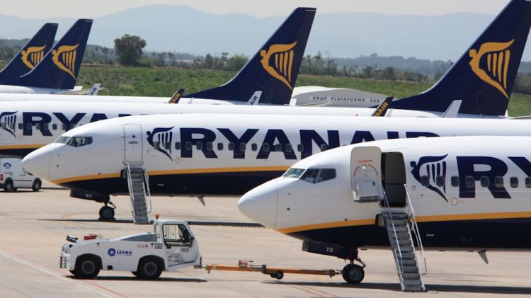 Avions de Ryanair a l'Aeroport de Girona (arxiu) © ACN