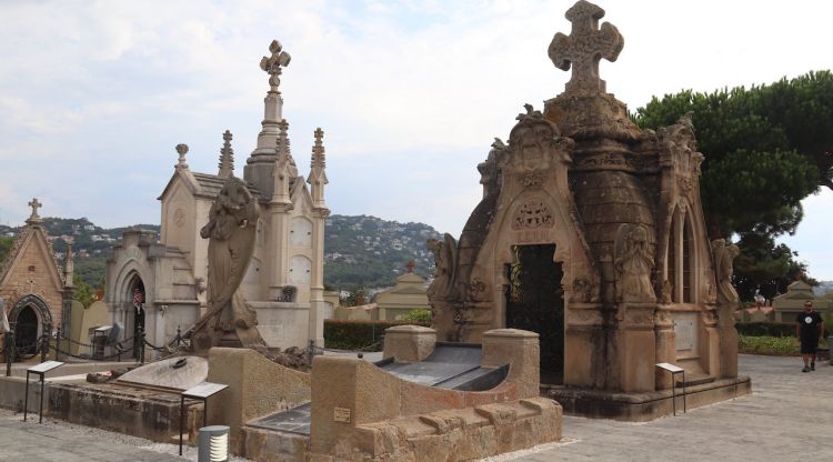 Lloret de Mar espera que la Generalitat declari aviat el cementiri modernista com a BCIN